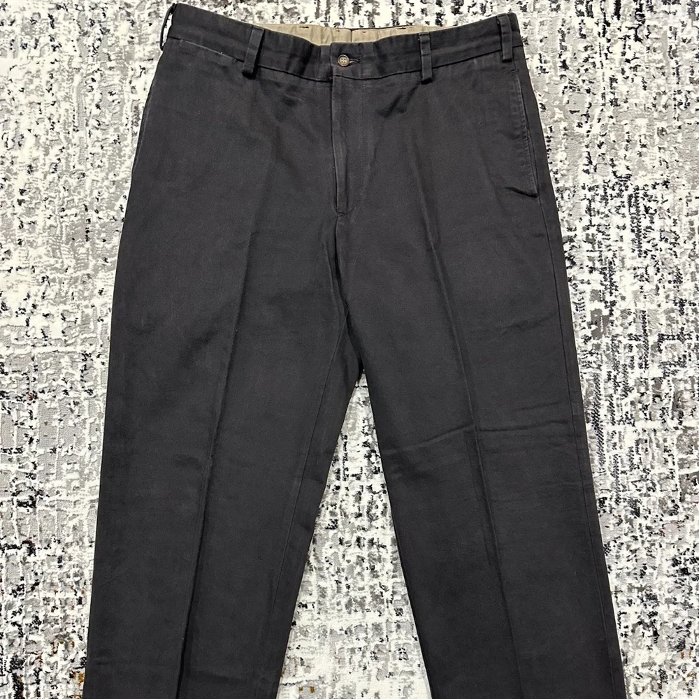 Bills Khakis Men’s Dark Grey Brushed Cotton Pants - Picture 2 of 4